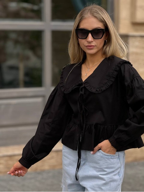 Жіноча бавовняна блуза на зав'язках чорного кольору 31431