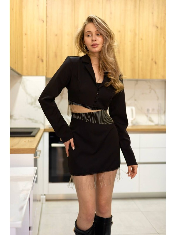 Класичний жіночий костюм з бахромою чорного кольору 31433