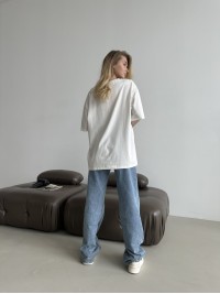 Базова жіноча футболка з написом молочного кольору 31493