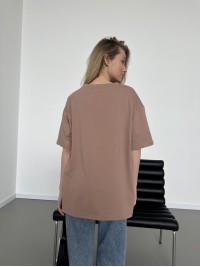 Жіноча футболка з написом кавового кольору 31494