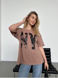 Жіноча футболка з написом кавового кольору 31494