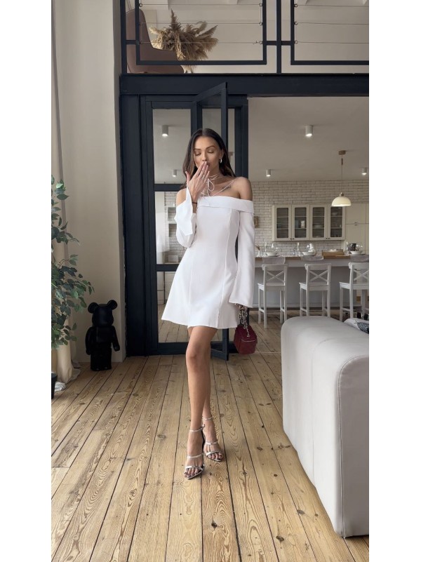 Класична сукня міні з відкритими плечима молочного кольору 31553