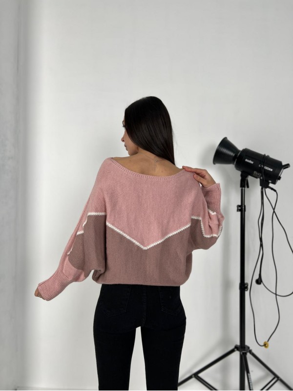 Тонкий жіночий светр пудрового кольору 31604