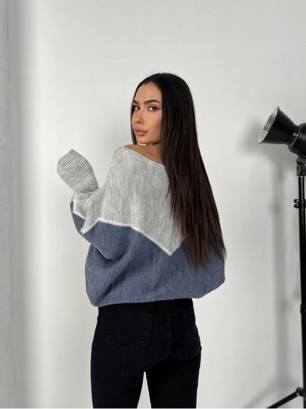 Тонкий жіночий светр сiрого кольору 31607