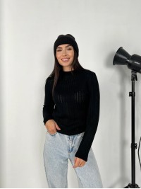 Обтягуючий жіночий светр чорного кольору 31611