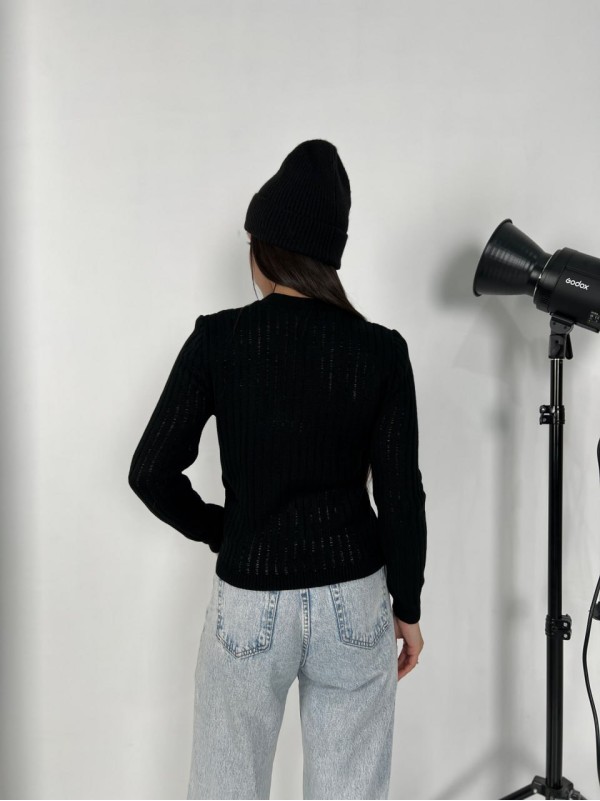 Обтягуючий жіночий светр чорного кольору 31611