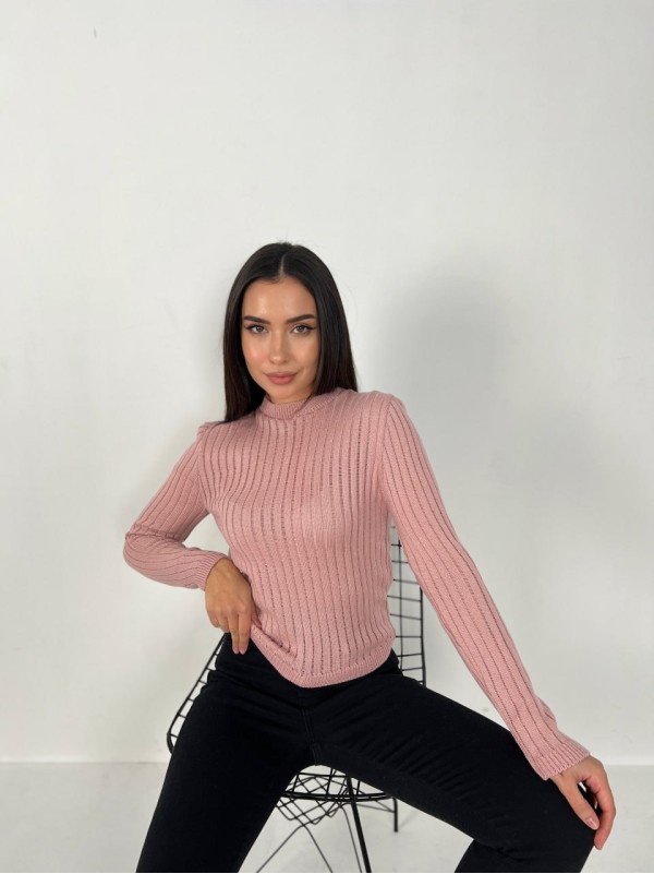 Обтягуючий жіночий светр рожевого кольору 31612