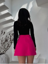 Міні спідниця-шорти малинового кольору 31614