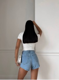 Жіночі джинсові шорти блакитного кольору 31619