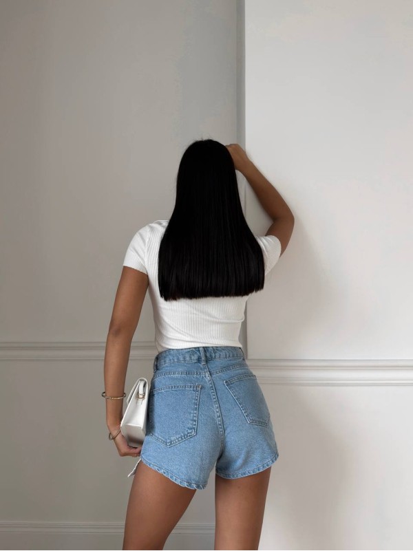 Жіночі джинсові шорти блакитного кольору 31619