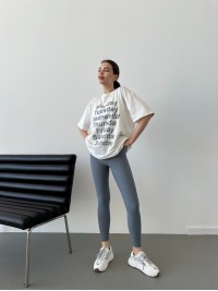 Легкий спортивний комплект (лосини+футболка) сiрого кольору 31623