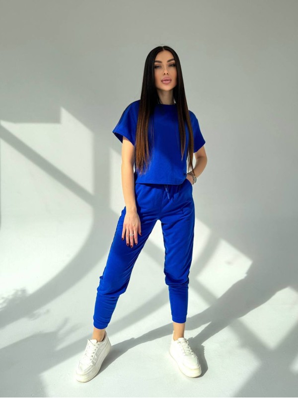 Жіночий костюм прогулянковий синього кольору 31646