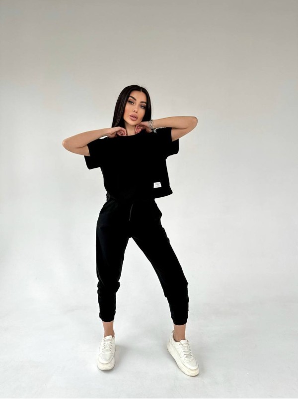 Жіночий костюм прогулянковий чорного кольору 31647