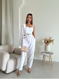 Костюм-трійка молочного кольору 31651