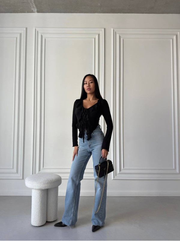 Жіночий топ із воланами на зав'язках чорного кольору 31660