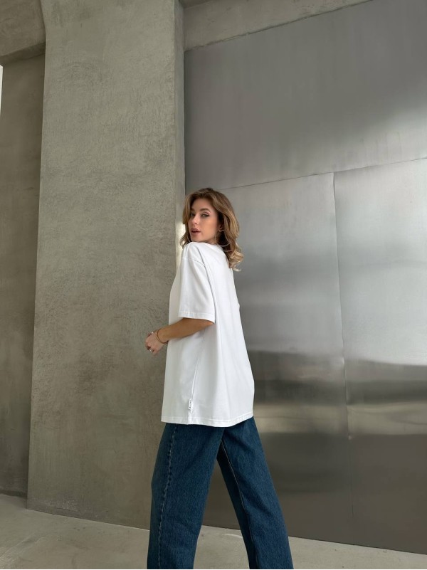 Бавовняна футболка з написом бiлого кольору 31665