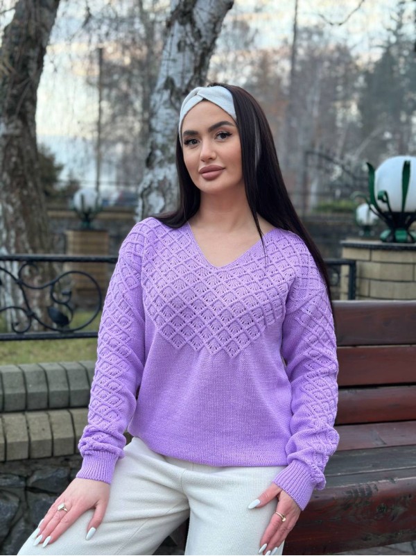 Базовий жіночий светр бузкового кольору 31732