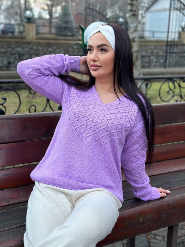 Базовий жіночий светр бузкового кольору 31732