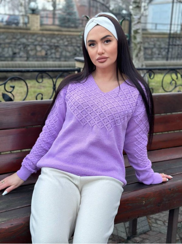 Базовий жіночий светр бузкового кольору 31732