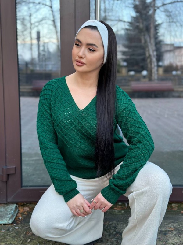 Базовий жіночий светр зеленого кольору 31735