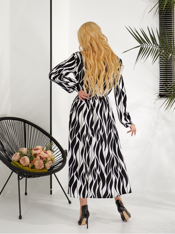 Легка сукня-сорочка з принтом чорного кольору 31758