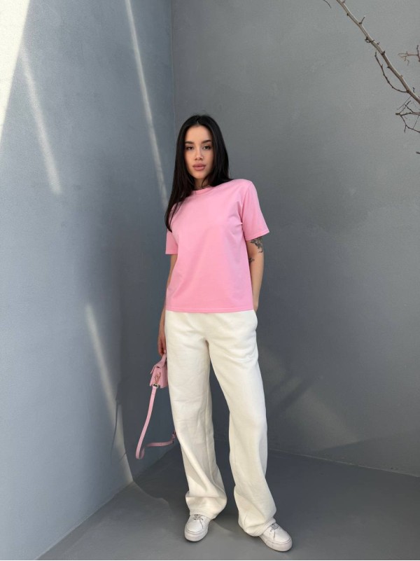 Однотонна базова футболка рожевого кольору 31802