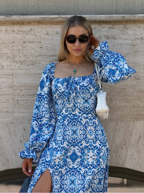 Легка сукня з розрізом блакитного кольору 31804