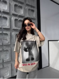 Жіноча футболка з малюнком бежевого кольору 31888