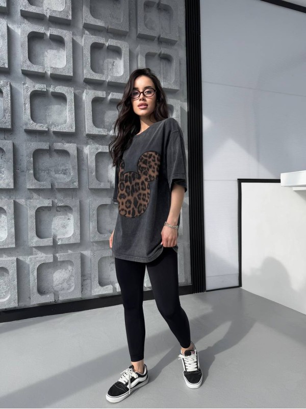 Жіноча футболка з малюнком міккі графiтового кольору 31889