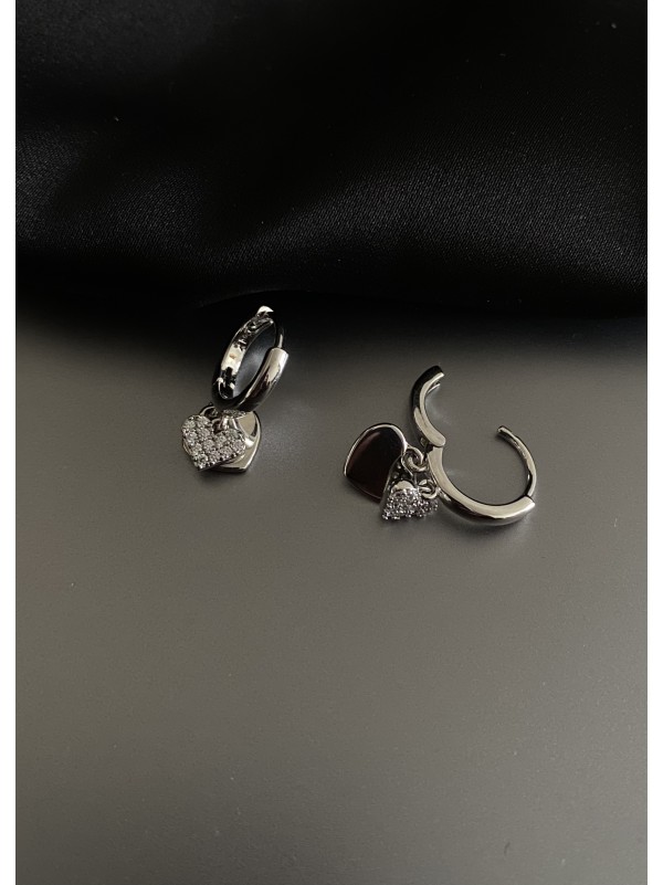 Сережки "Подвійні серця" срібного кольору 31898