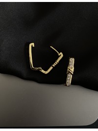 Сережки з камінчиками золотого кольору 31901