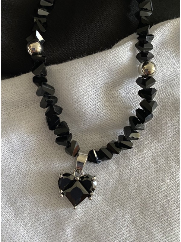 Намисто із серцем чорного кольору 31906