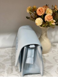 Класична жіноча сумка з еко-шкіри через плече сiрого кольору 31934