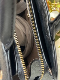 Ділова жіноча сумка із еко-шкіри чорного кольору 31941