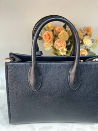 Ділова жіноча сумка із еко-шкіри чорного кольору 31959