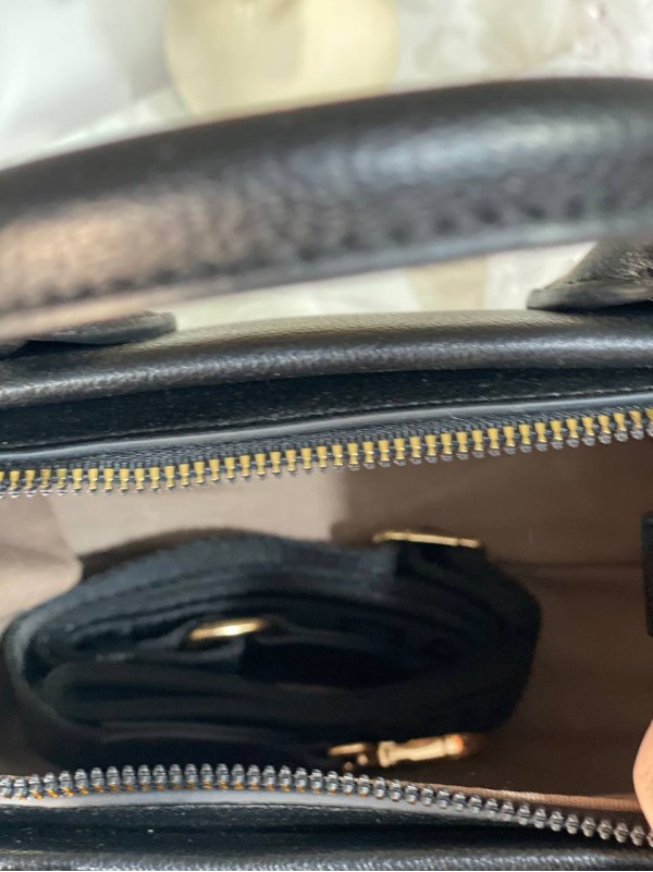 Ділова жіноча сумка із еко-шкіри чорного кольору 31959