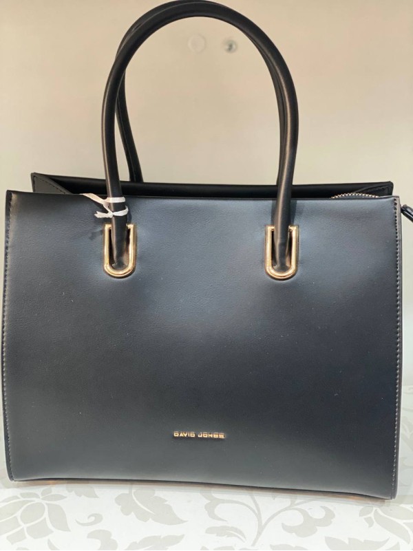 Ділова жіноча сумка із еко-шкіри чорного кольору 31997