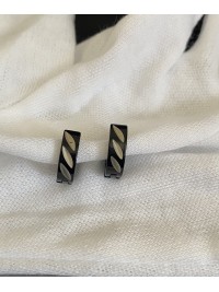 Сережки "Пелюстки" застібка - кільце чорного кольору 32011