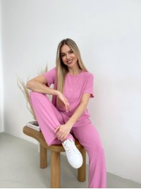 Жіночий прогулянковий костюм рожевого кольору 32033