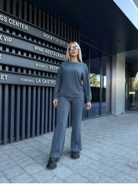 Жіночий повсякденний костюм графiтового кольору 32040