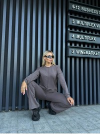 Жіночий повсякденний костюм кавового кольору 32043