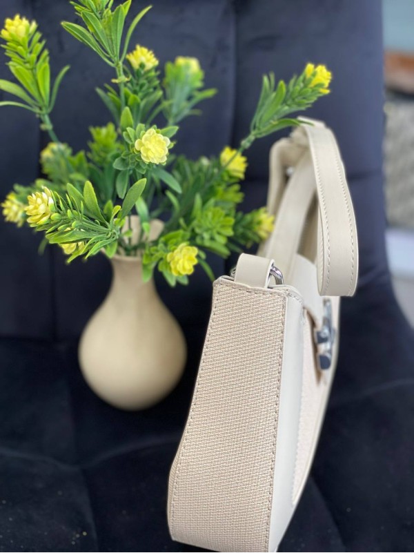 Маленька жіноча сумка-багет із еко-шкіри сiрого кольору 32076