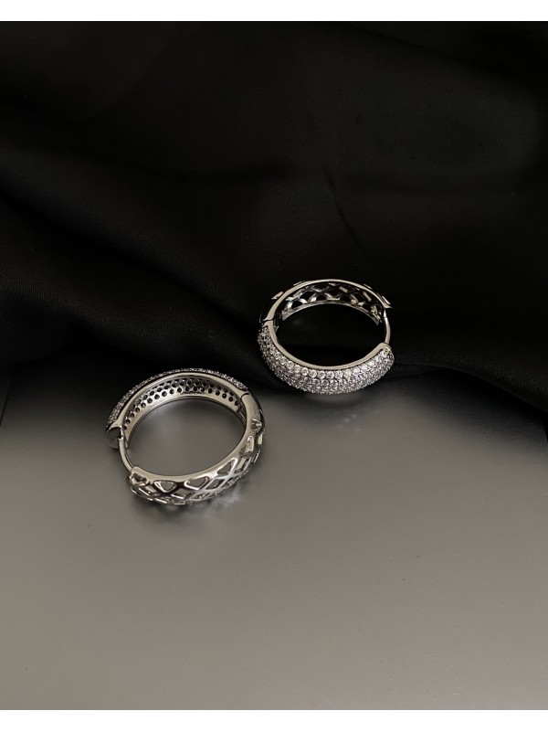 Сережки з камінчиками замок - кільце срібного кольору 32084