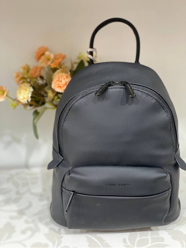 Жіночий базовий рюкзак із еко-шкіри чорного кольору 32156