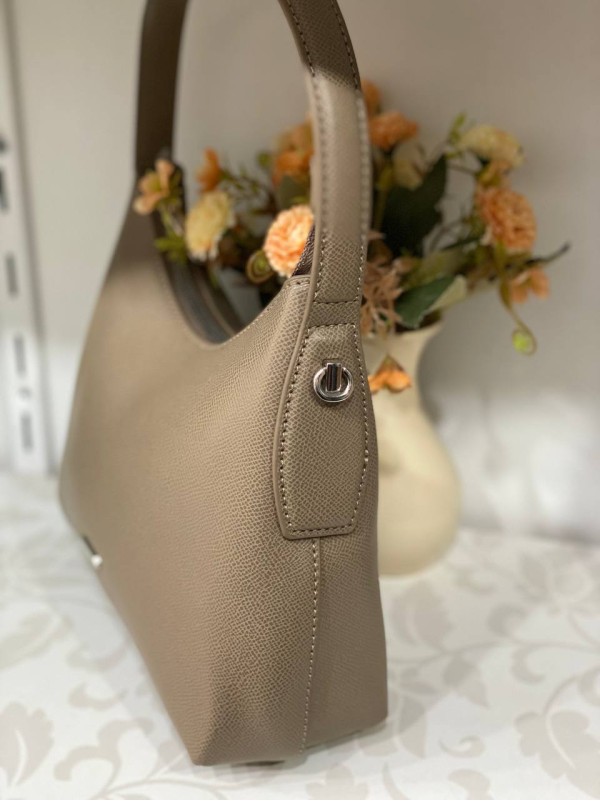 Жіноча сумка на плече iз еко-шкіри кавового кольору 32166