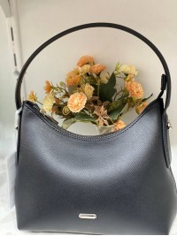 Жіноча сумка на плече iз еко-шкіри чорного кольору 32169