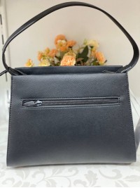 Жіноча класична сумка з еко-шкіри чорного кольору 32193