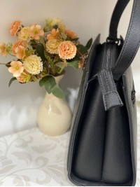 Жіноча класична сумка з еко-шкіри чорного кольору 32193