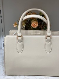 Жіноча базова сумка для роботи з еко-шкіри молочного кольору 32196