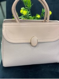 Жіноча класична сумка з еко-шкіри пудрового кольору 32239